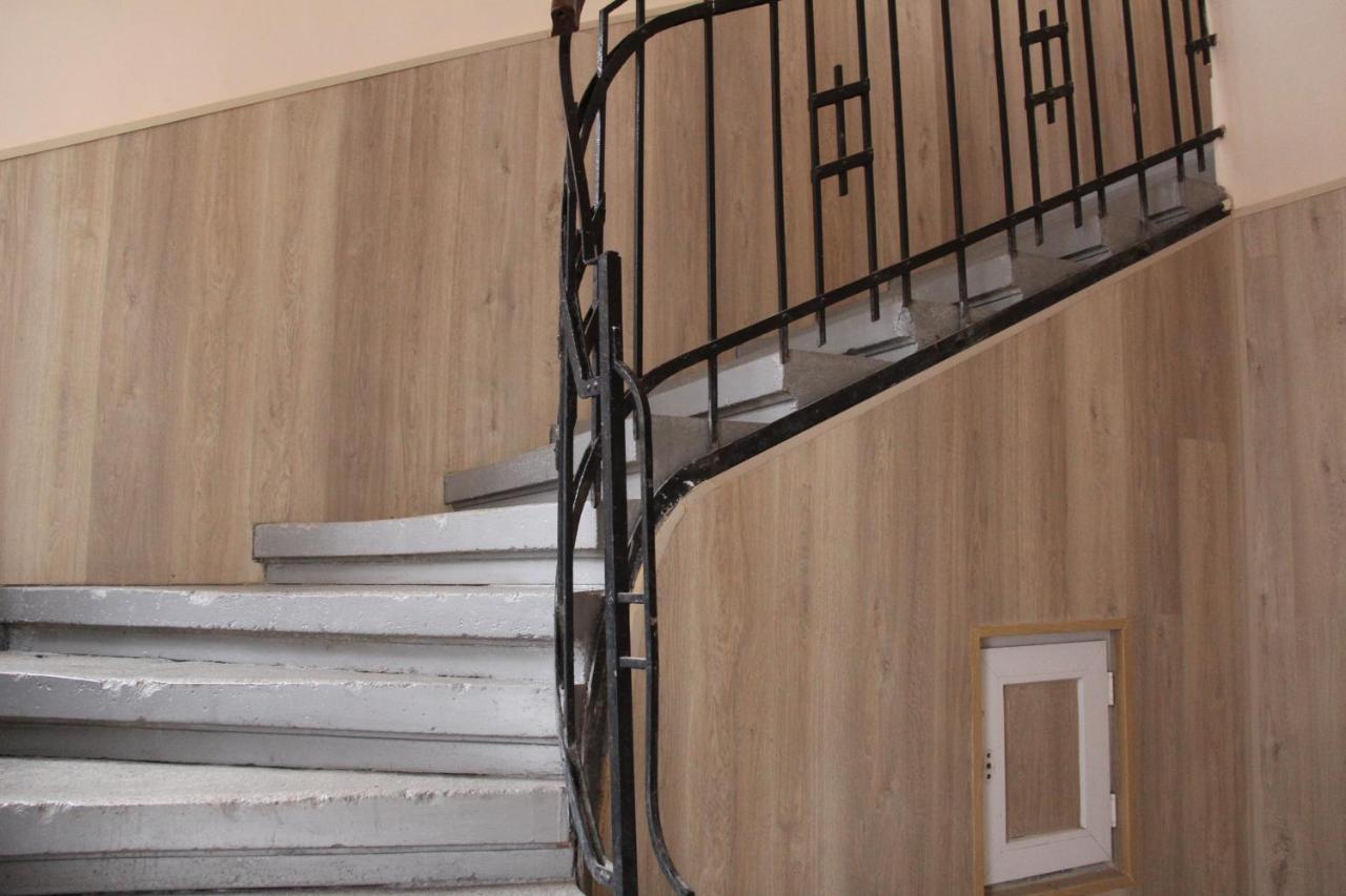 Apartments Domovik ,Kirilla I Mefodiya, 5 Munkács Kültér fotó