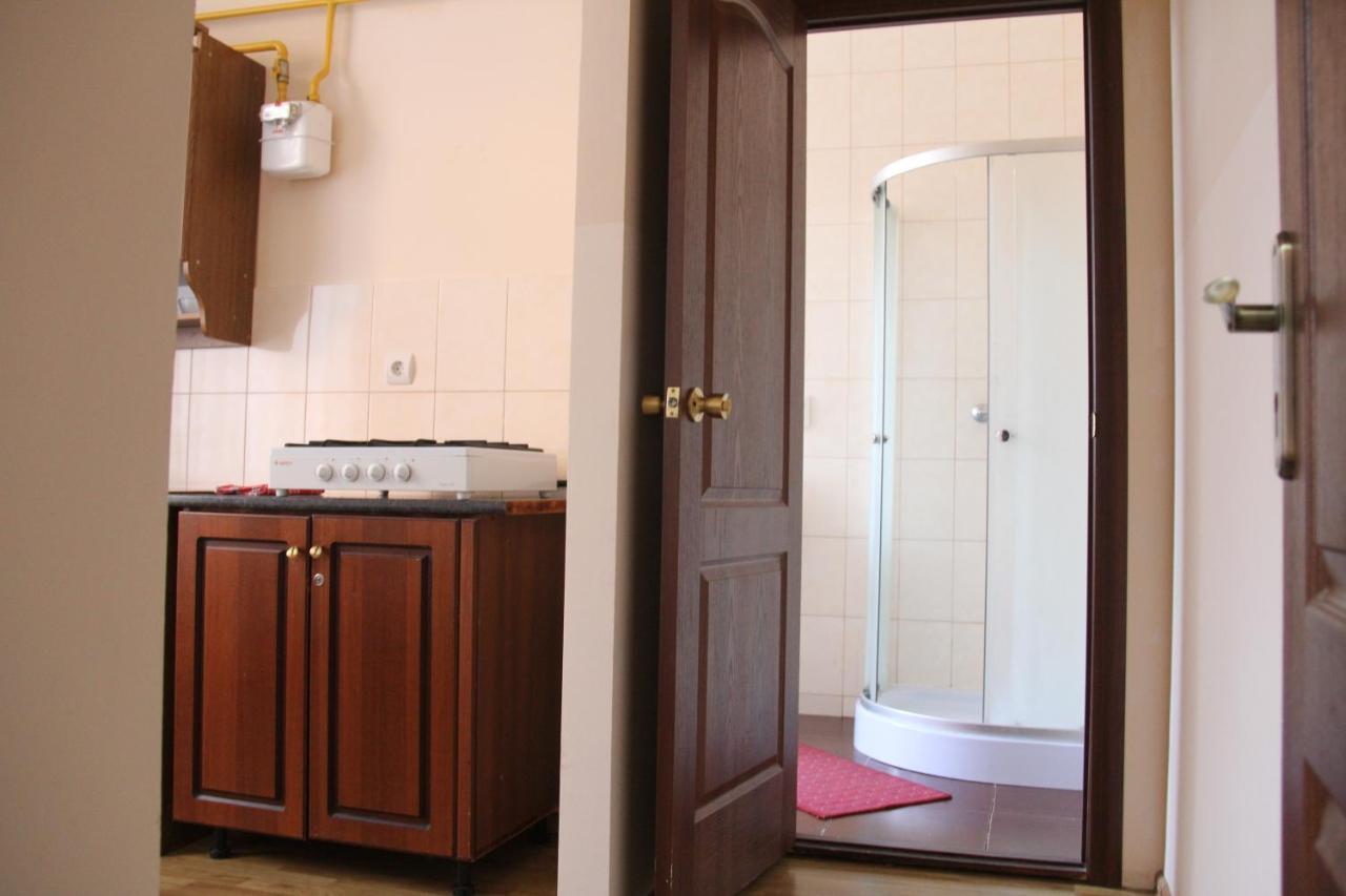 Apartments Domovik ,Kirilla I Mefodiya, 5 Munkács Kültér fotó